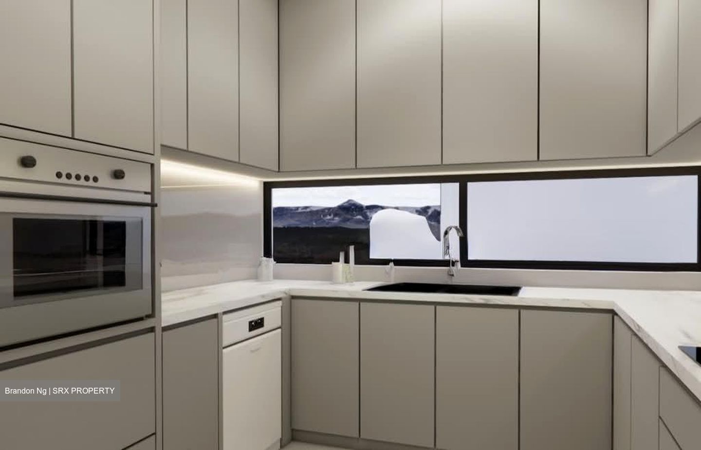 Frankel Estate (D15), Terrace #582395471